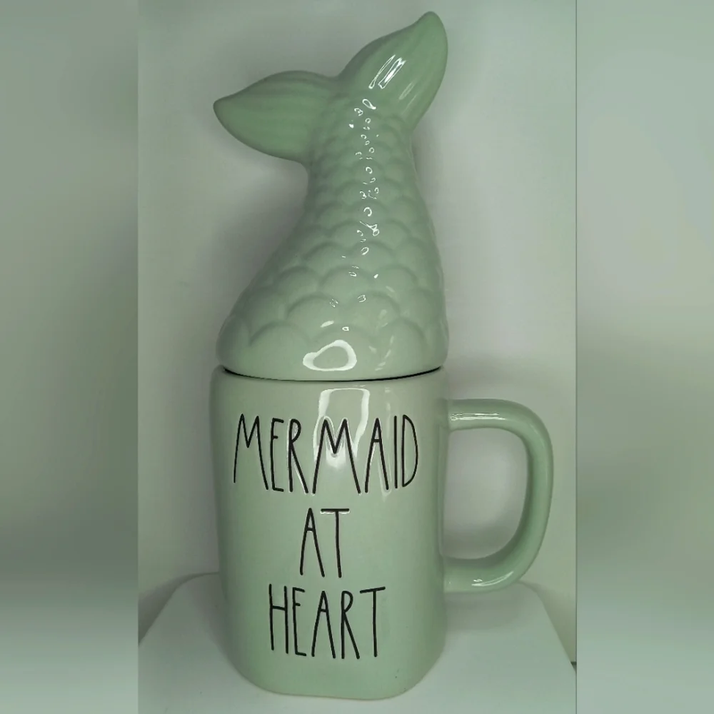 Rae Dunn "MERMAID AT HEART" Mug With Topper - Picture 1 of 5